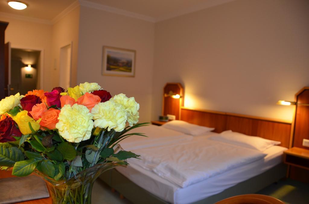 Hotel Haus Am Park Bad Homburg vor der Höhe Eksteriør bilde